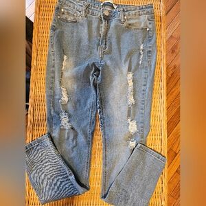 Nwot Distressed Blue Jeans